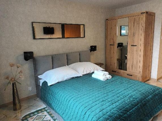 Green Apartament W Centrum Варшава Экстерьер фото